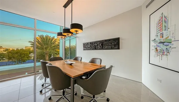 $5,600,000 | 280 Golden Gate Point, Unit 600, Sarasota, FL 34236