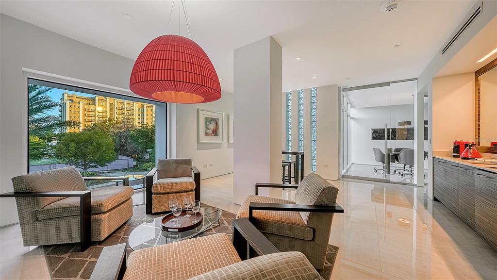 280 Golden Gate Point, Unit 600 Sarasota, FL 34236 - Photo 58 of 62