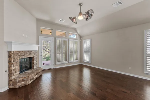 $2,300 | 7901 Arbor Knoll Court, Lago Vista, TX 78645