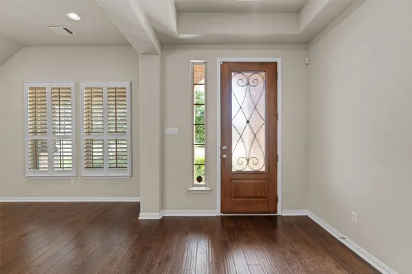 $2,300 | 7901 Arbor Knoll Court, Lago Vista, TX 78645