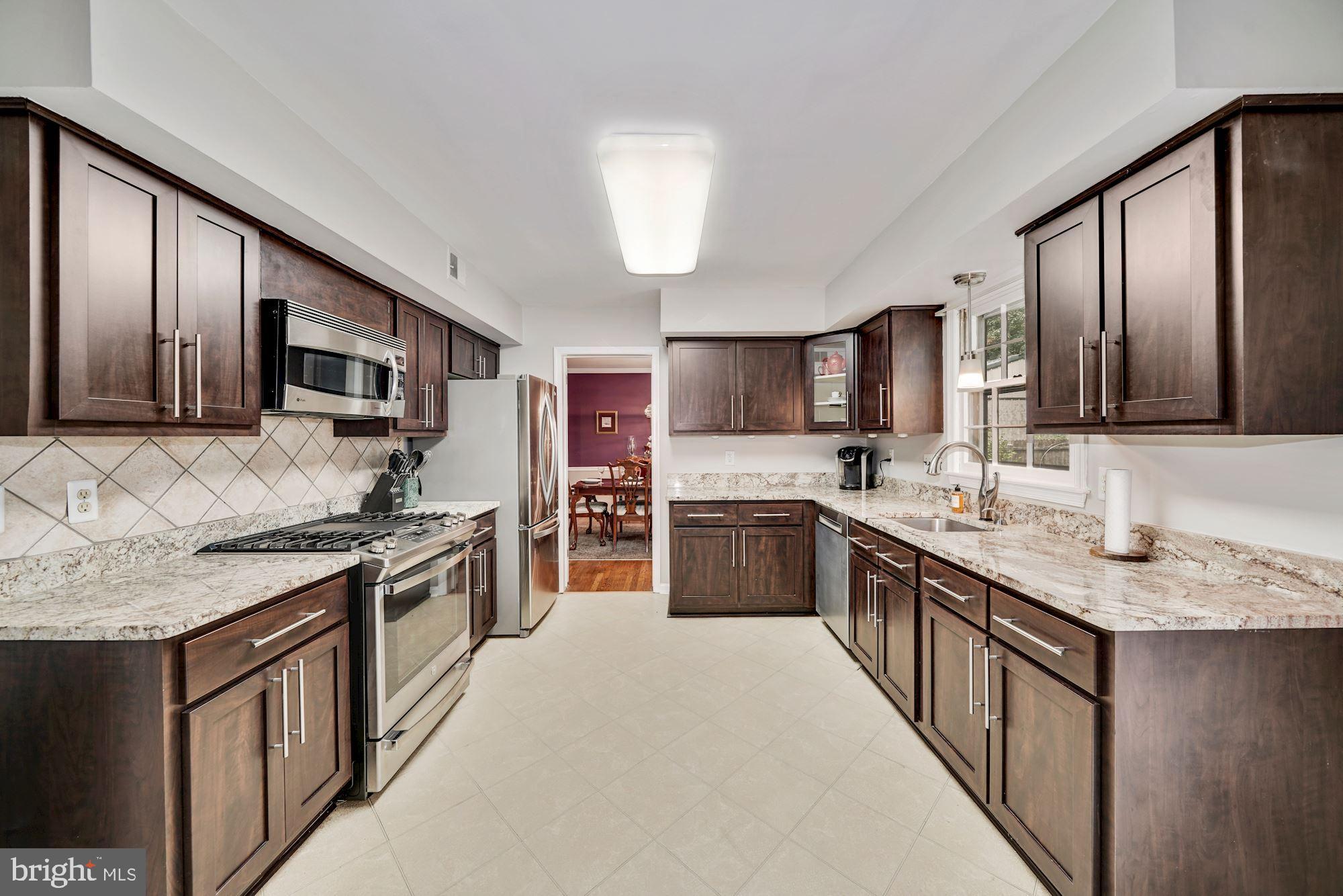 309 Summit Hall Road Gaithersburg, MD 20877 - Photo 4 of 36