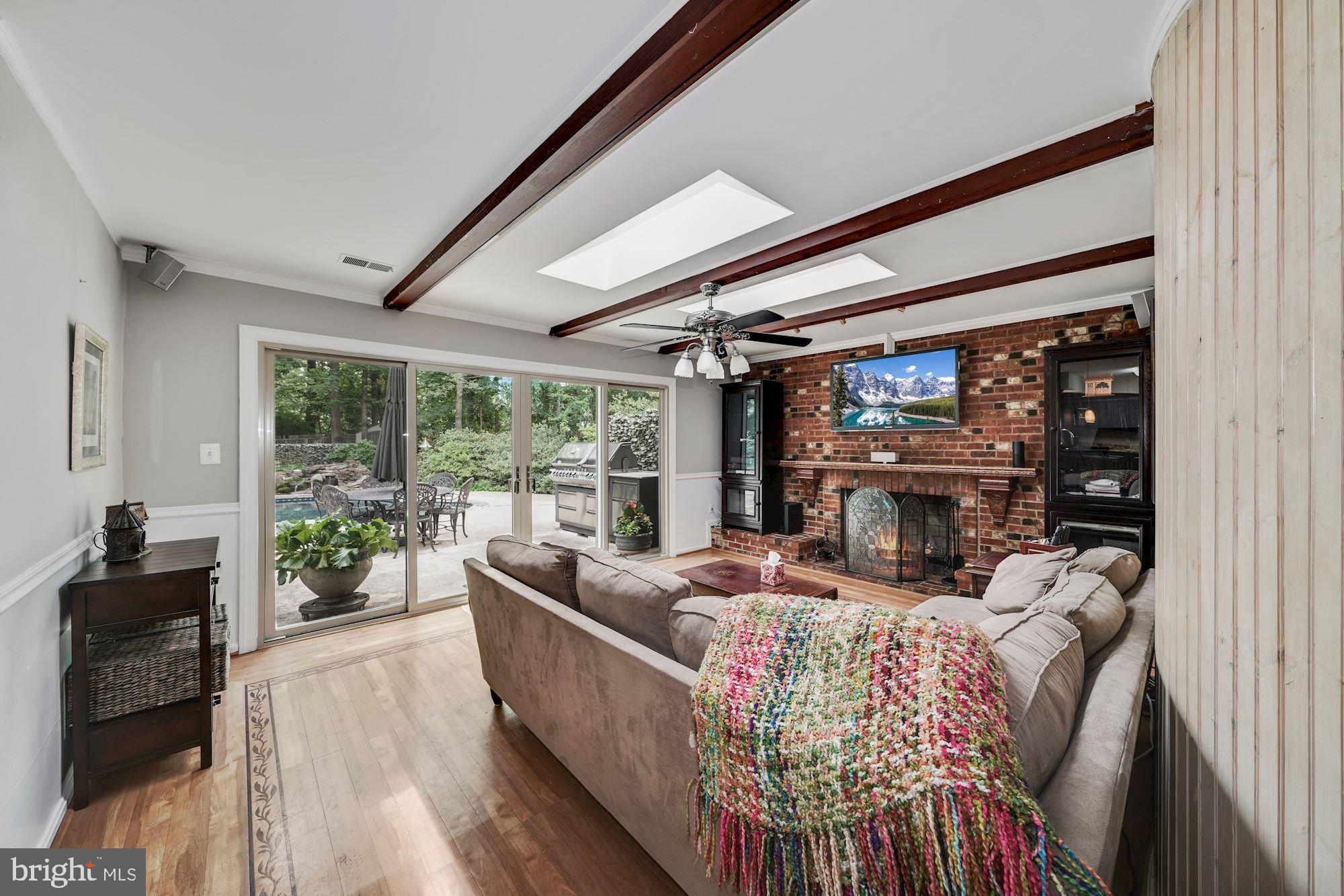 309 Summit Hall Road Gaithersburg, MD 20877 - Photo 7 of 36
