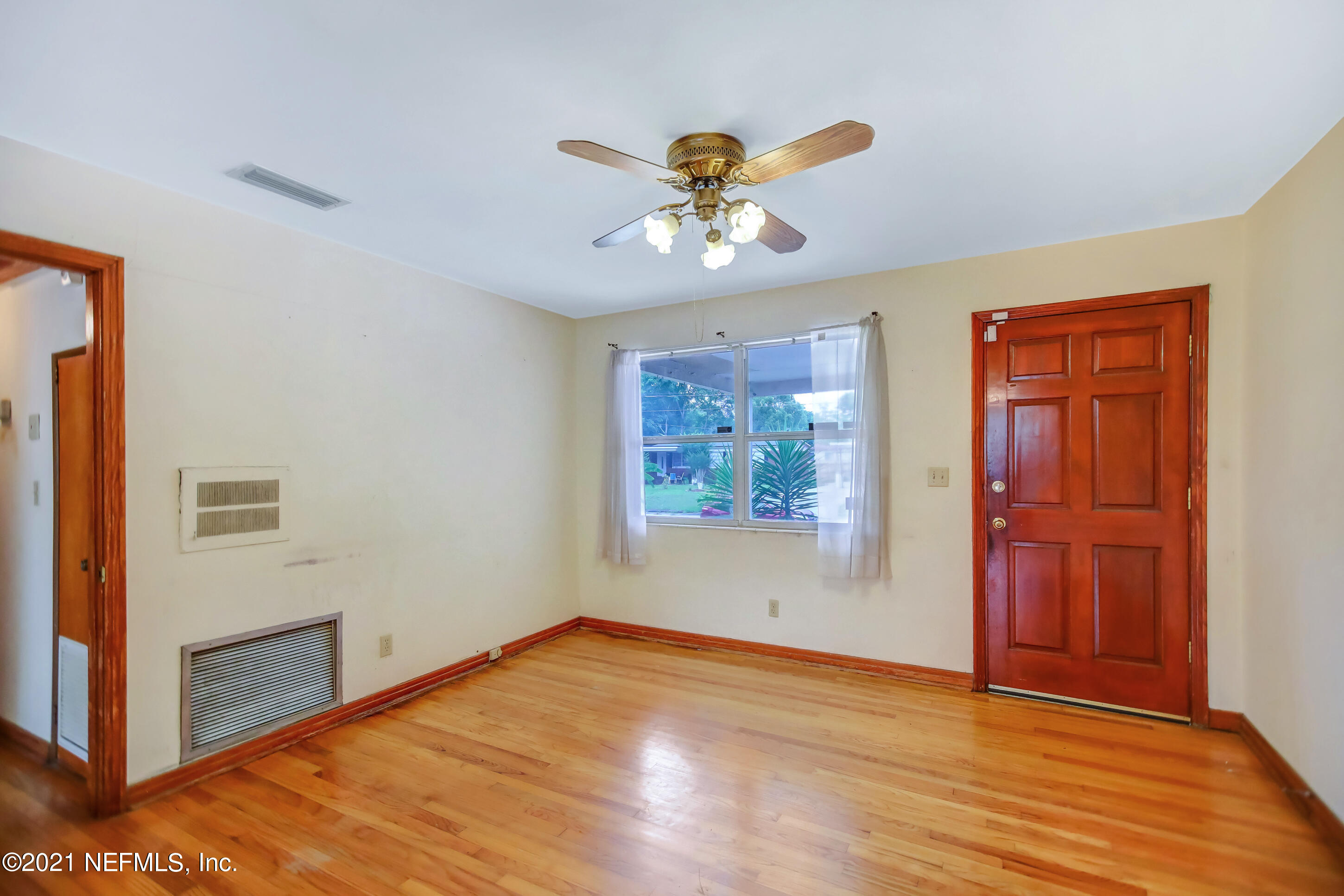 2655 Lorna Road Jacksonville, FL 32211 - Photo 5 of 33 5J4A6961_2_3