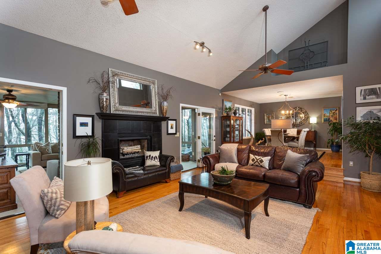818 Hillyer High Road Anniston, AL 36207 - Photo 5 of 50