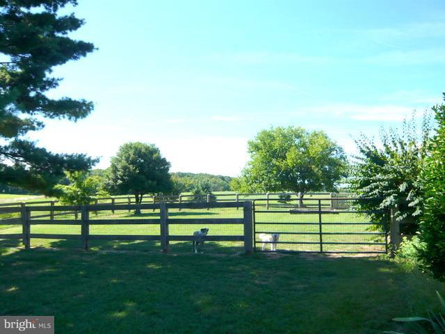 6105 Dickerson Road Dickerson, MD 20842 - Photo 23 of 26 huge fenced backyard