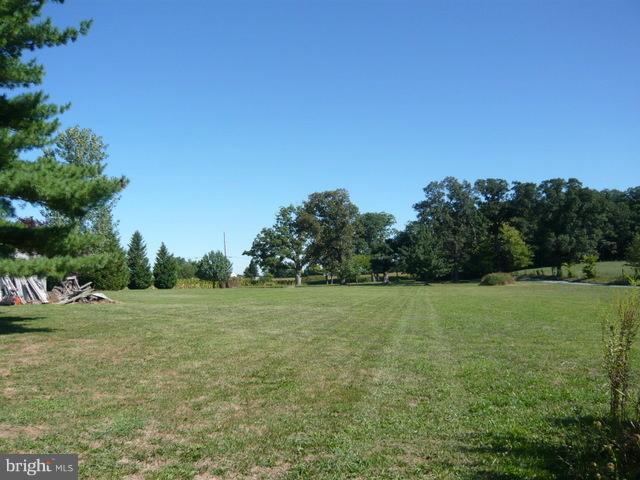 6105 Dickerson Road Dickerson, MD 20842 - Photo 24 of 26 Exterior (General)