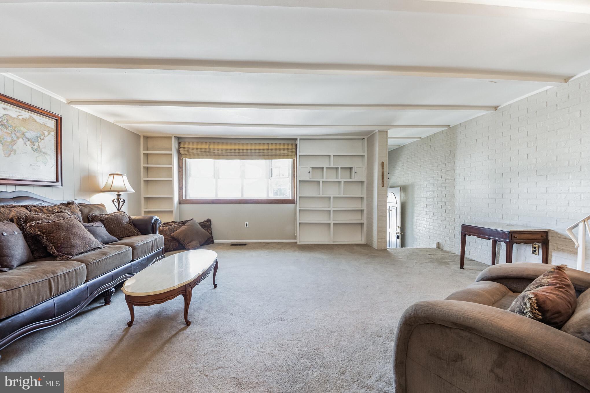 4328 Greenmount Road Philadelphia, PA 19154 - Photo 3 of 31 Gallery Image 3