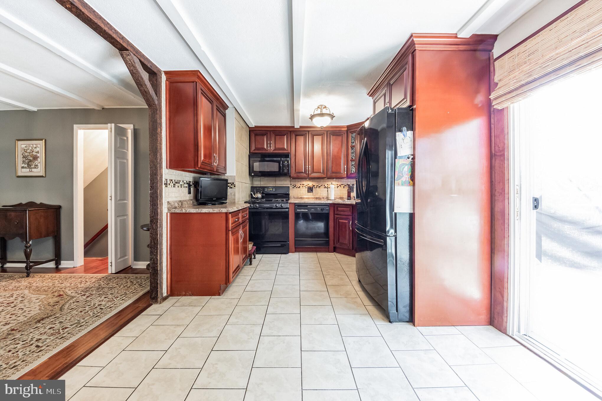 4328 Greenmount Road Philadelphia, PA 19154 - Photo 8 of 31 Gallery Image 8