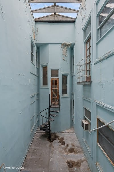 1908 South Halsted Street, Unit 2F Chicago, IL 60608 - Photo 11 of 11 Gallery Image 11
