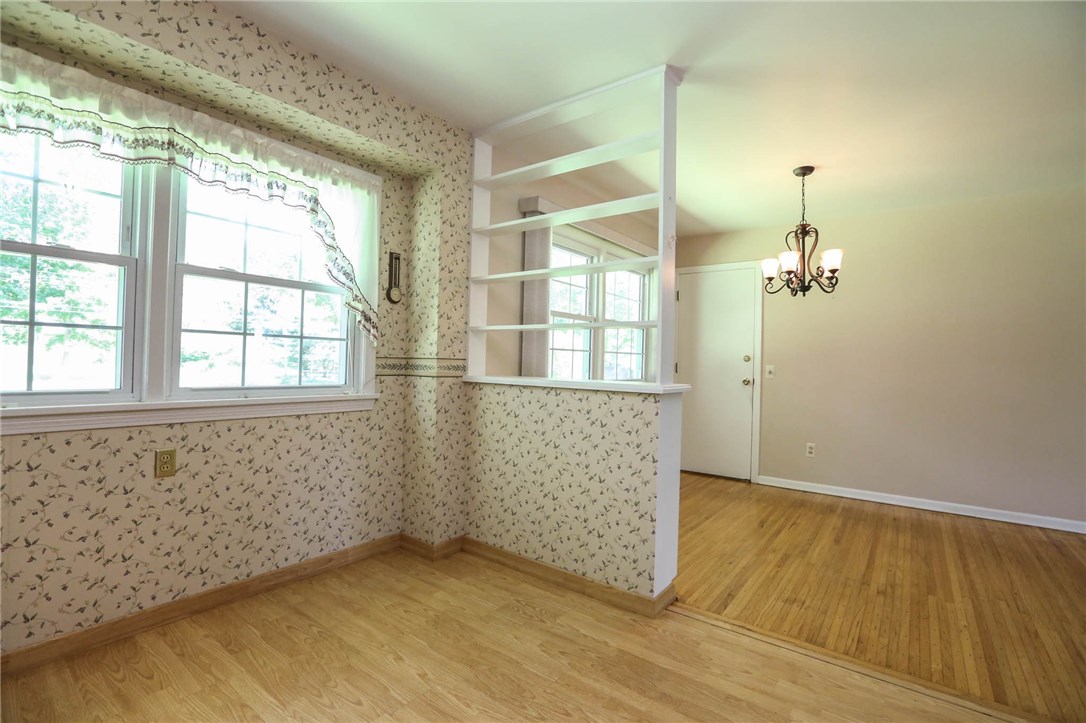 11 Crossfield Road Perinton, NY 14450 - Photo 9 of 29