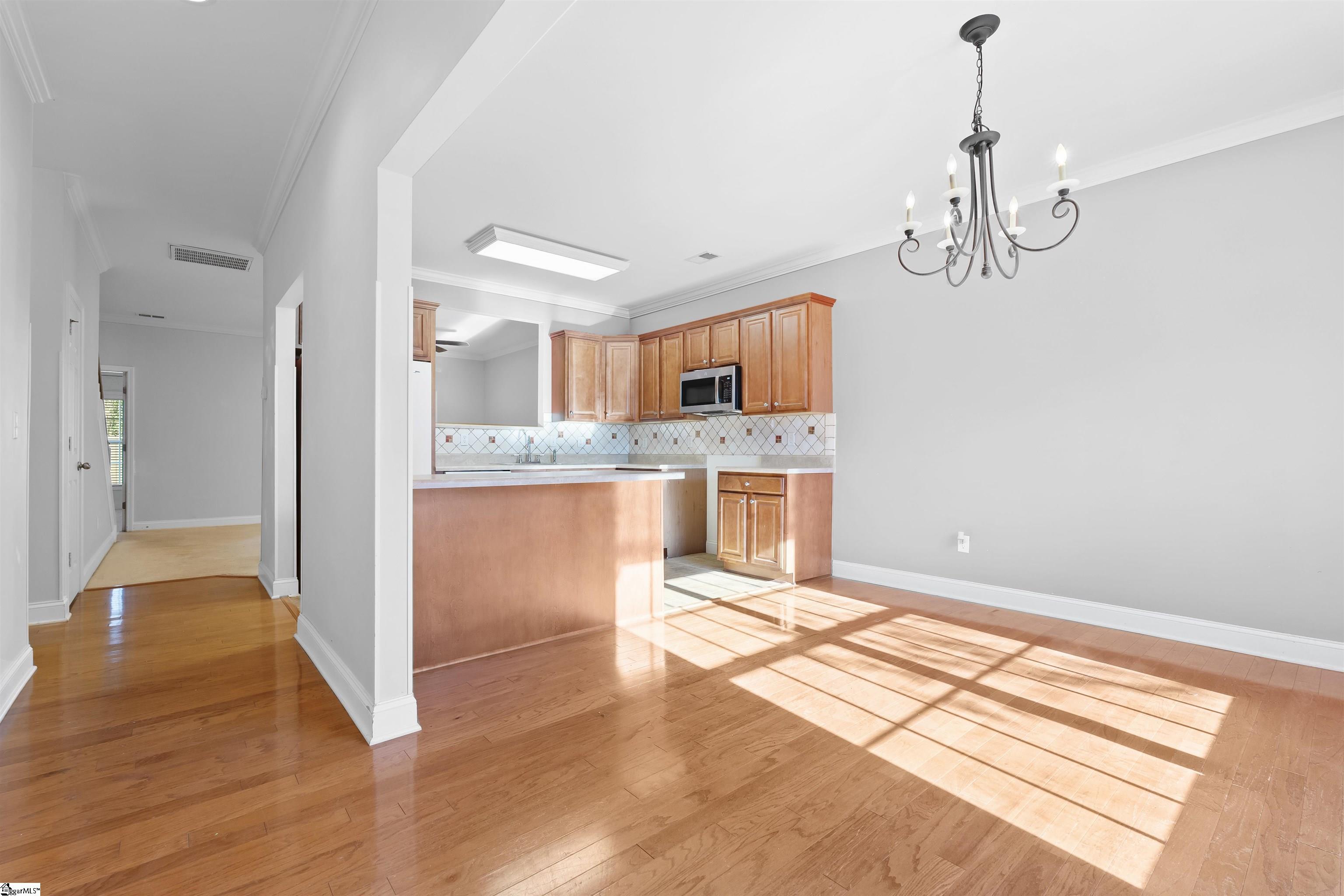 157 Trailside Lane Greenville, SC 29607 - Photo 3 of 33