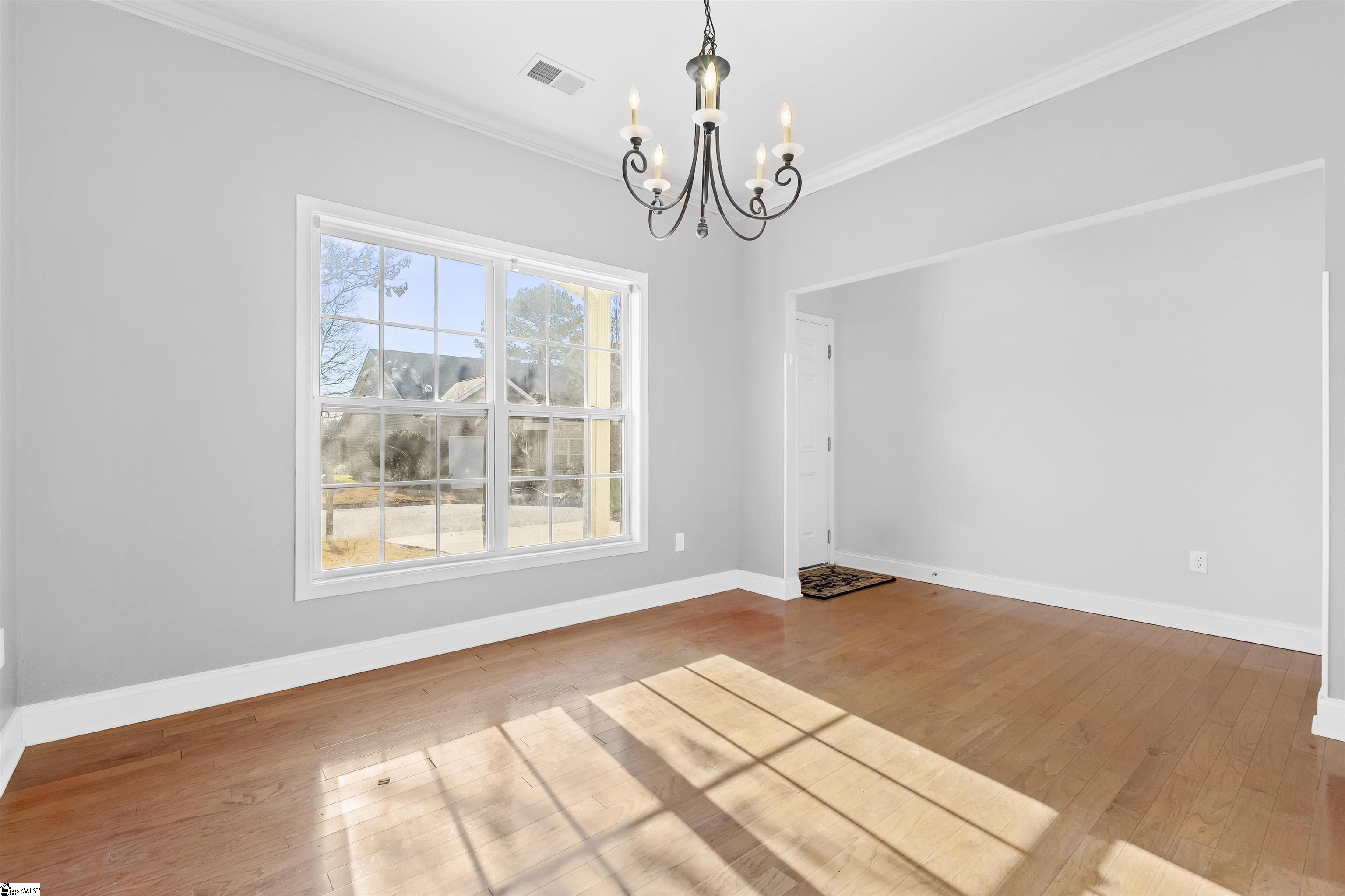 157 Trailside Lane Greenville, SC 29607 - Photo 4 of 33