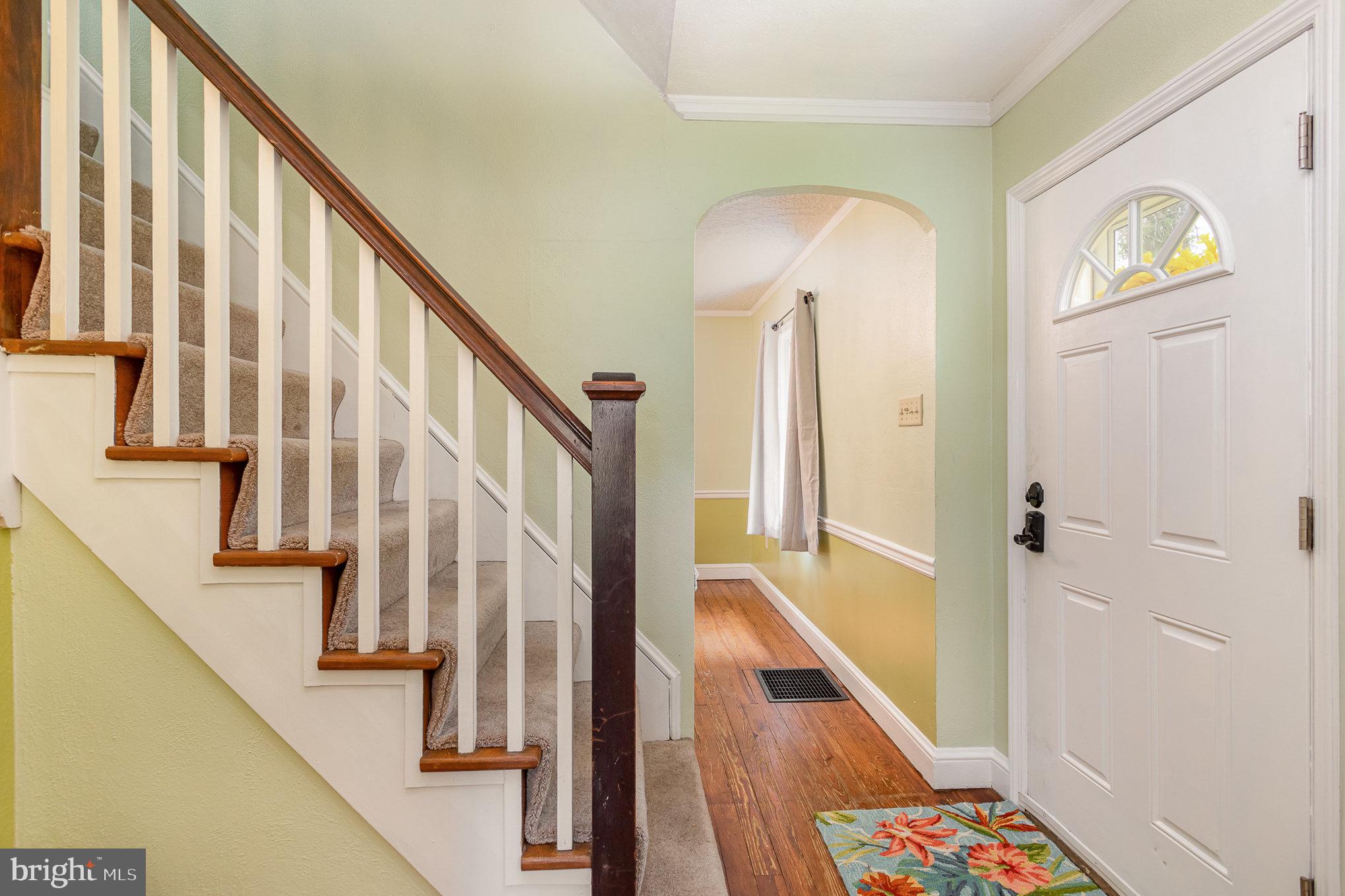 17 Ridgeway Drive York, PA 17404 - Photo 4 of 33 Gallery Image 4