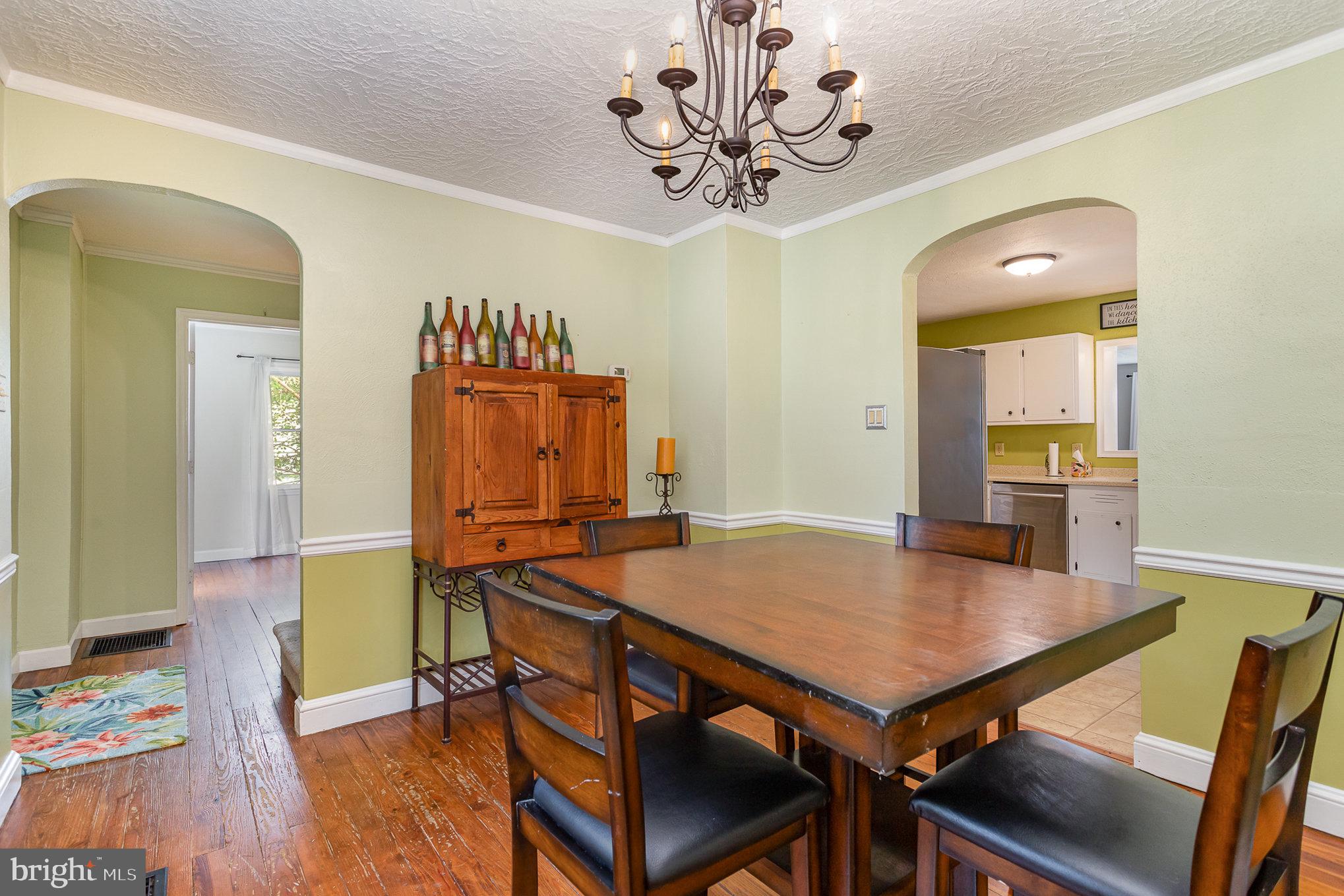 17 Ridgeway Drive York, PA 17404 - Photo 8 of 33 Gallery Image 8