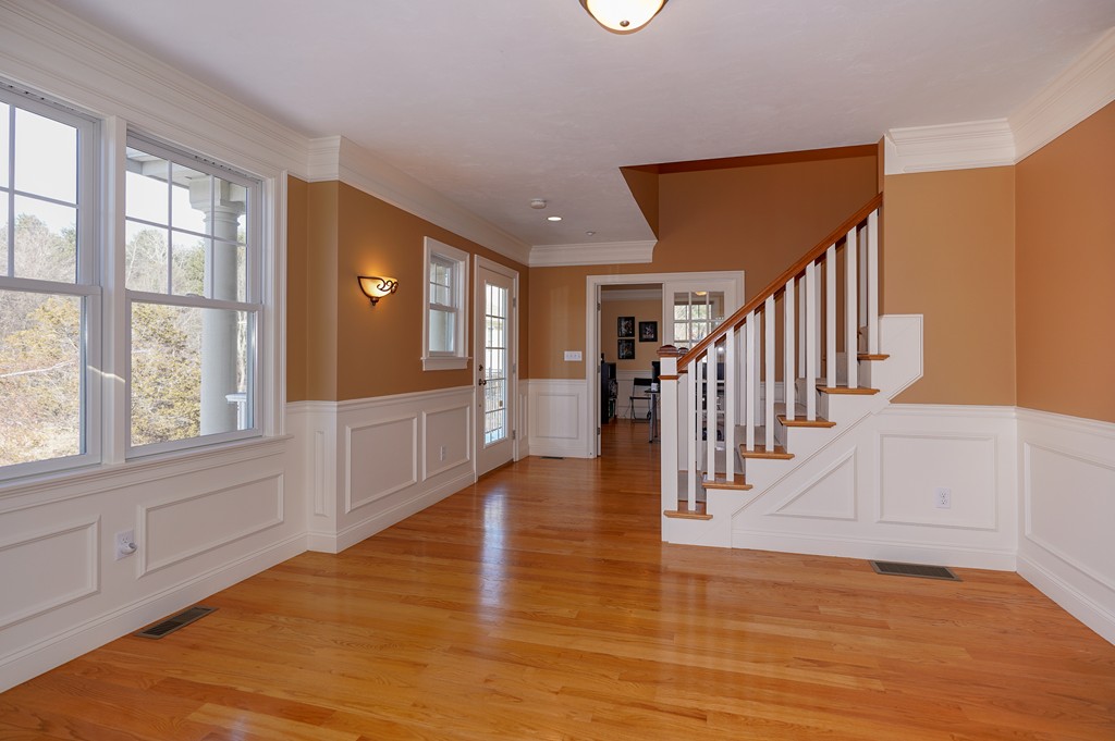 6 Old County Road, Unit 12 Sudbury, MA 01776 - Photo 3 of 30 Gallery Image 3