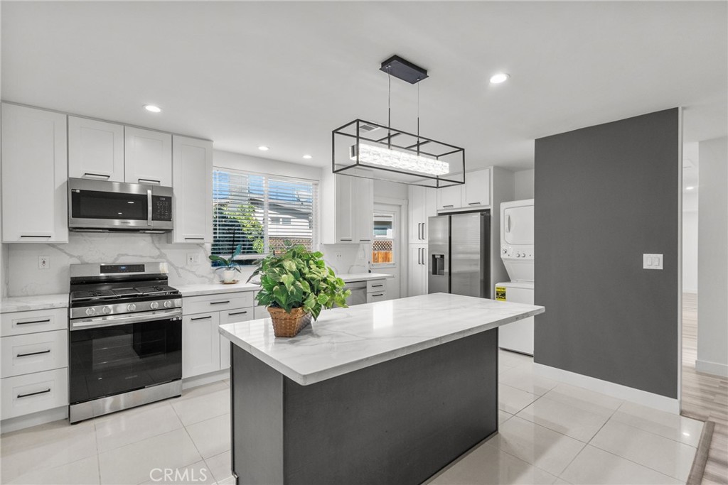 7839 Lena Avenue West Hills, CA 91304 - Photo 45 of 65