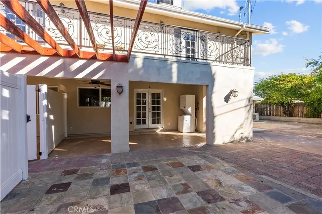 a view of a big room with patio