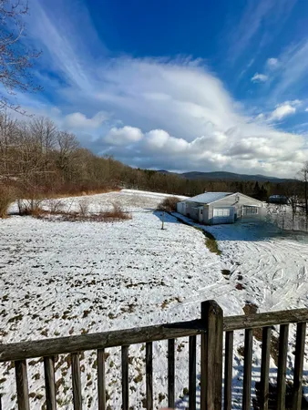 $299,500 | 6821 Route 30 Pawlet Vt 05761, Pawlet, VT 05761