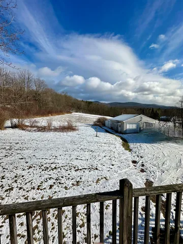 $319,500 | 6821 Route 30 Pawlet Vt 05761, Pawlet, VT 05761