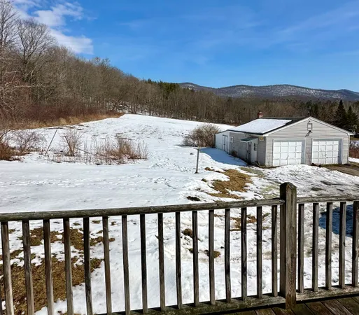 $299,500 | 6821 Route 30 Pawlet Vt 05761, Pawlet, VT 05761