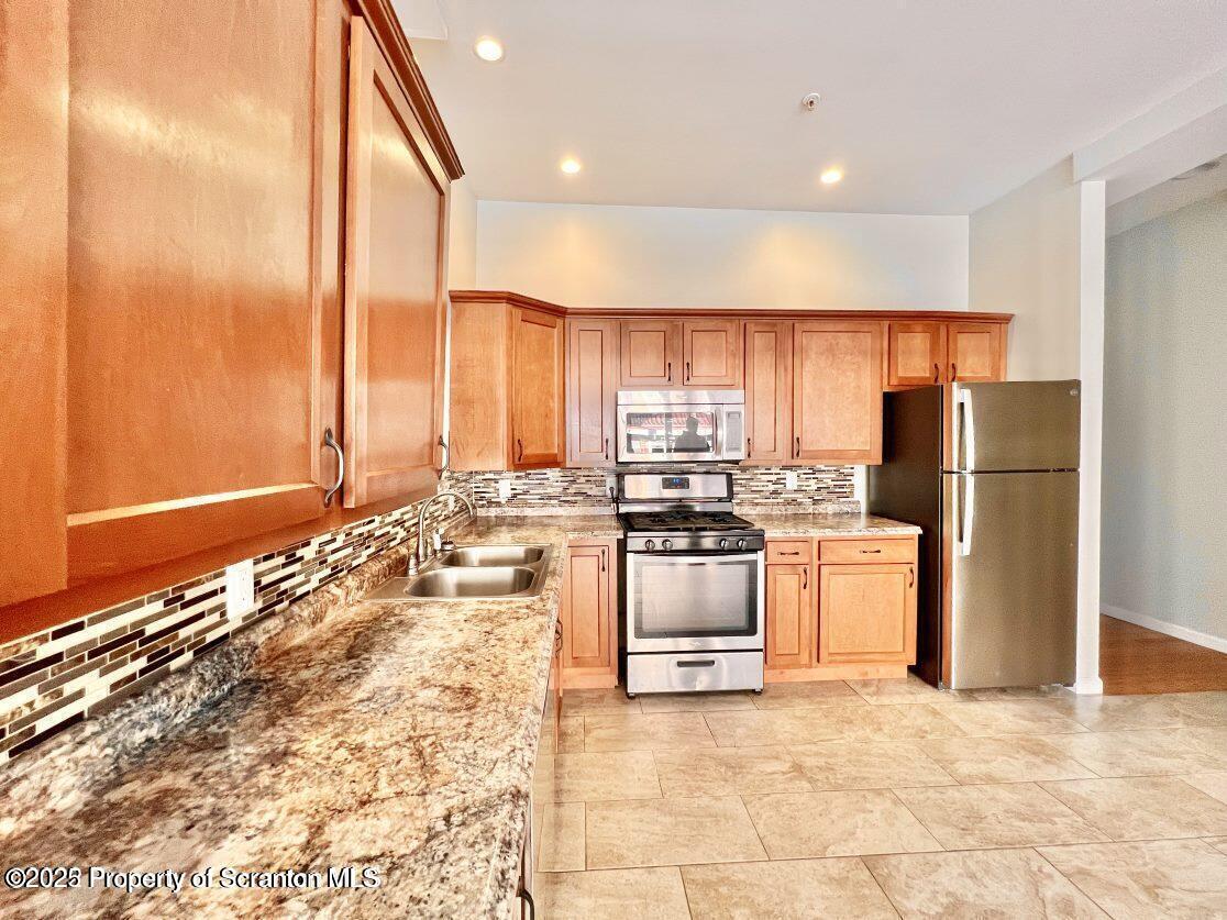 113 Chestnut Street Dunmore, PA 18512 - Photo 14 of 25 20221118185008371244000000-o