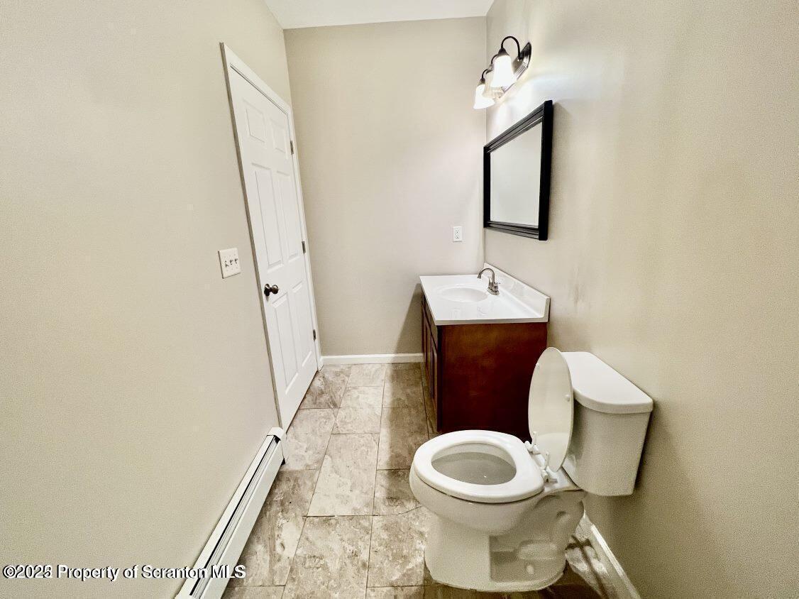 113 Chestnut Street Dunmore, PA 18512 - Photo 3 of 25 20221014210114189326000000-o