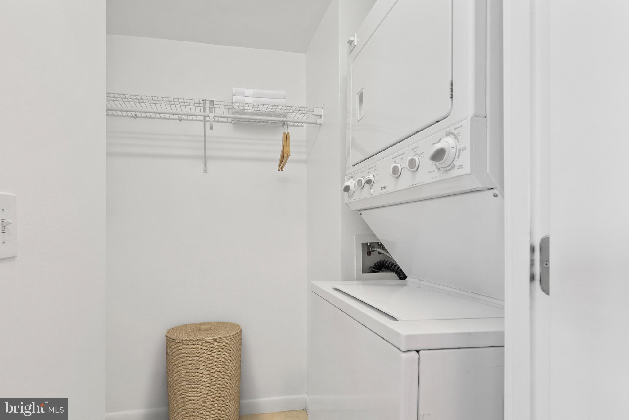 851 North Glebe Road, Unit 1712 Arlington, VA 22203 - Photo 12 of 25 a utility room with dryer and washer