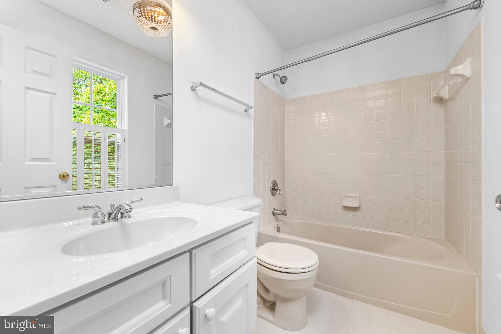 2145 Mardic Drive Forest Hill, MD 21050 - Photo 28 of 43 Private bathroom.