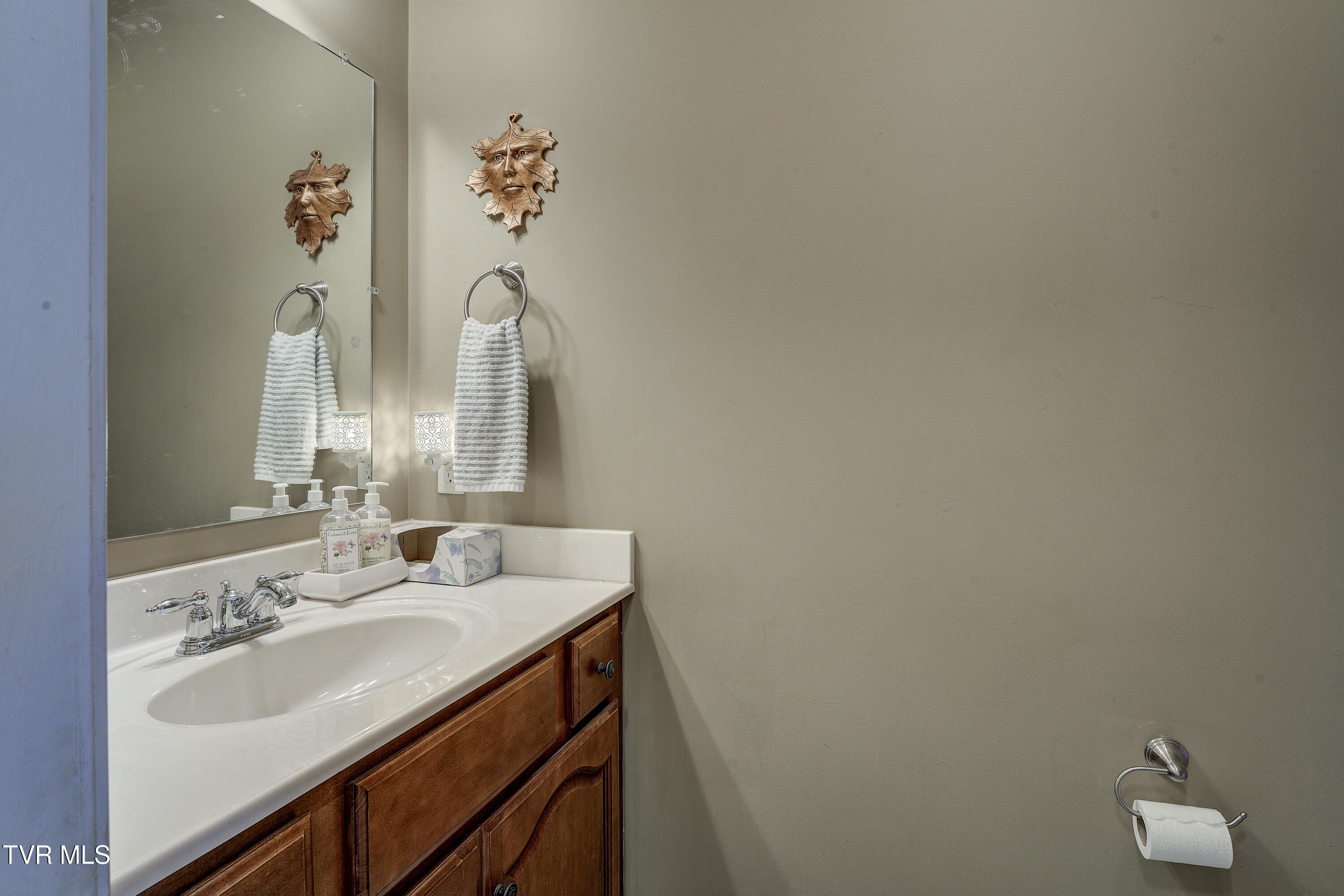 404 East Mountain View Road, Unit 104 Johnson City, TN 37601 - Photo 10 of 46 MtnView104-7