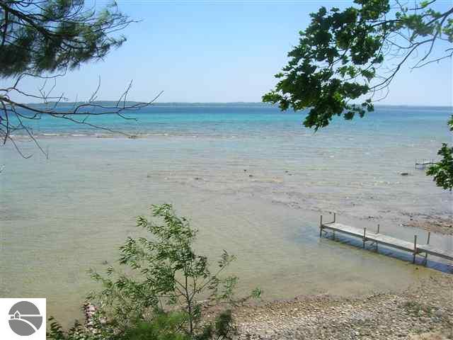 12051 Bluff Road Traverse City, MI 49686 - Photo 22 of 25 1736386-21.JPG