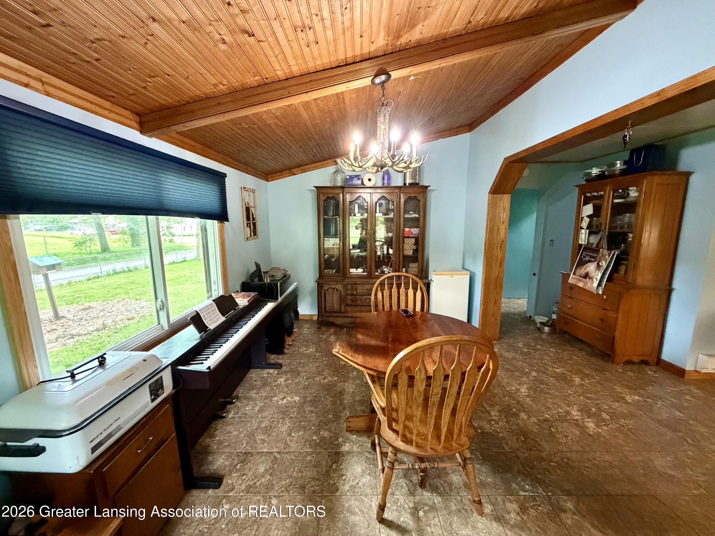 5447 Woods Road Bellevue, MI 49021 - Photo 21 of 62
