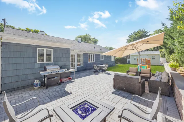 $890,000 | 16 Lynwood Drive, Valley Stream, NY 11580