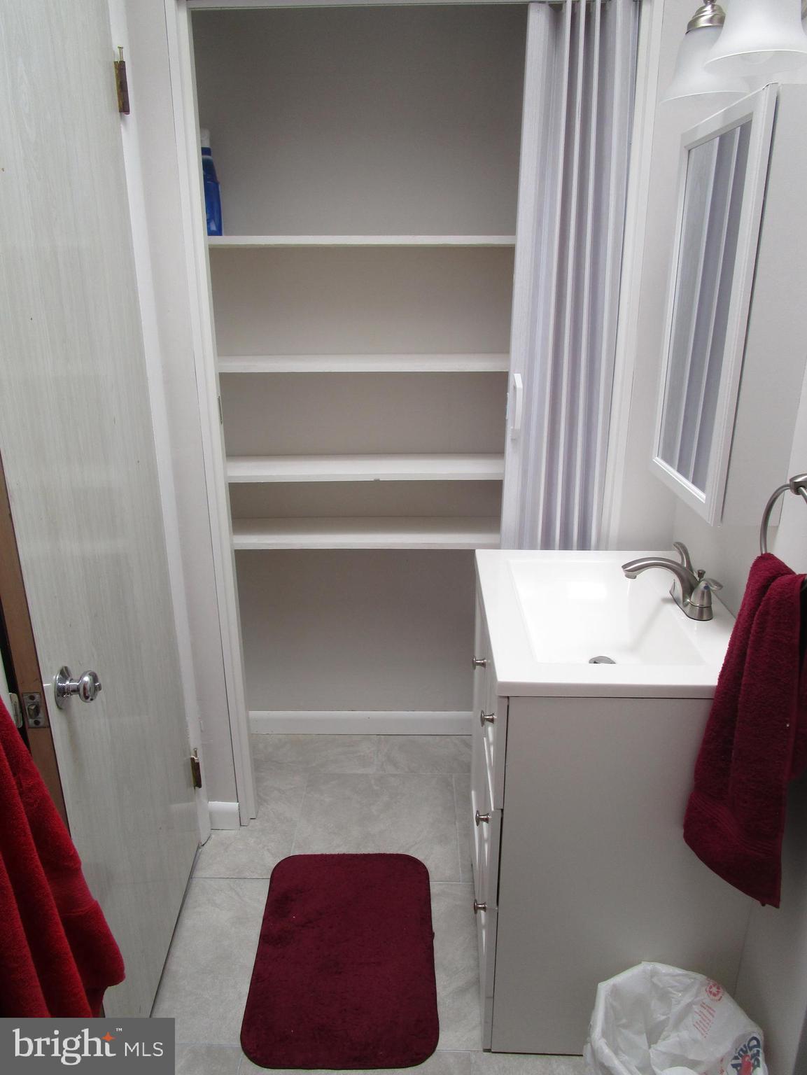 11914 Stevens Road Philadelphia, PA 19116 - Photo 32 of 37 Brand New Hall Bath