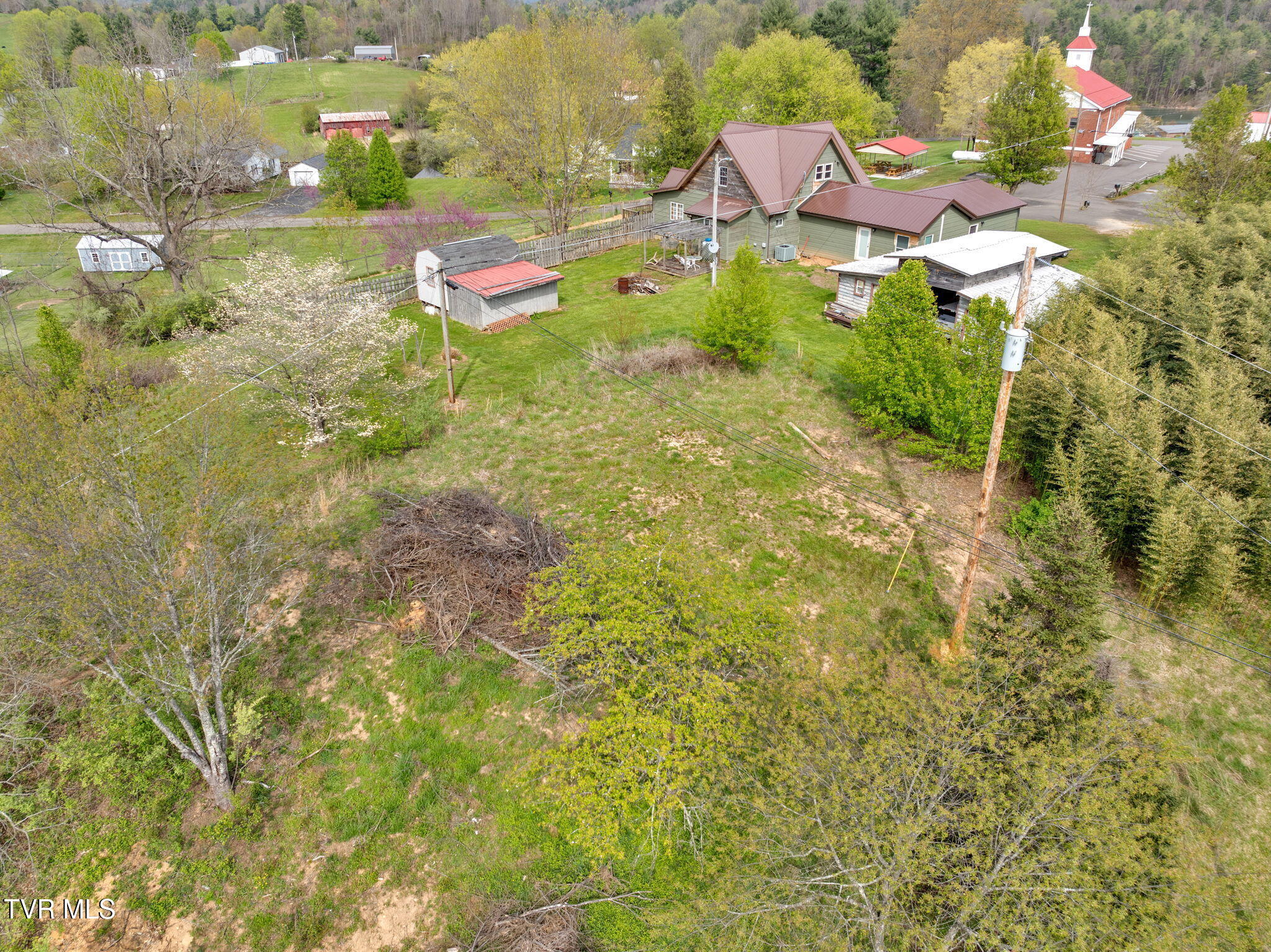 460 Piercetown Road Butler, TN 37640 - Photo 34 of 37 35-web-or-mls-JH 20250417-169