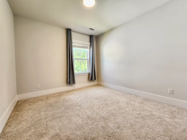 $4,650 | 137 Falaise Street, Charleston, SC 29492