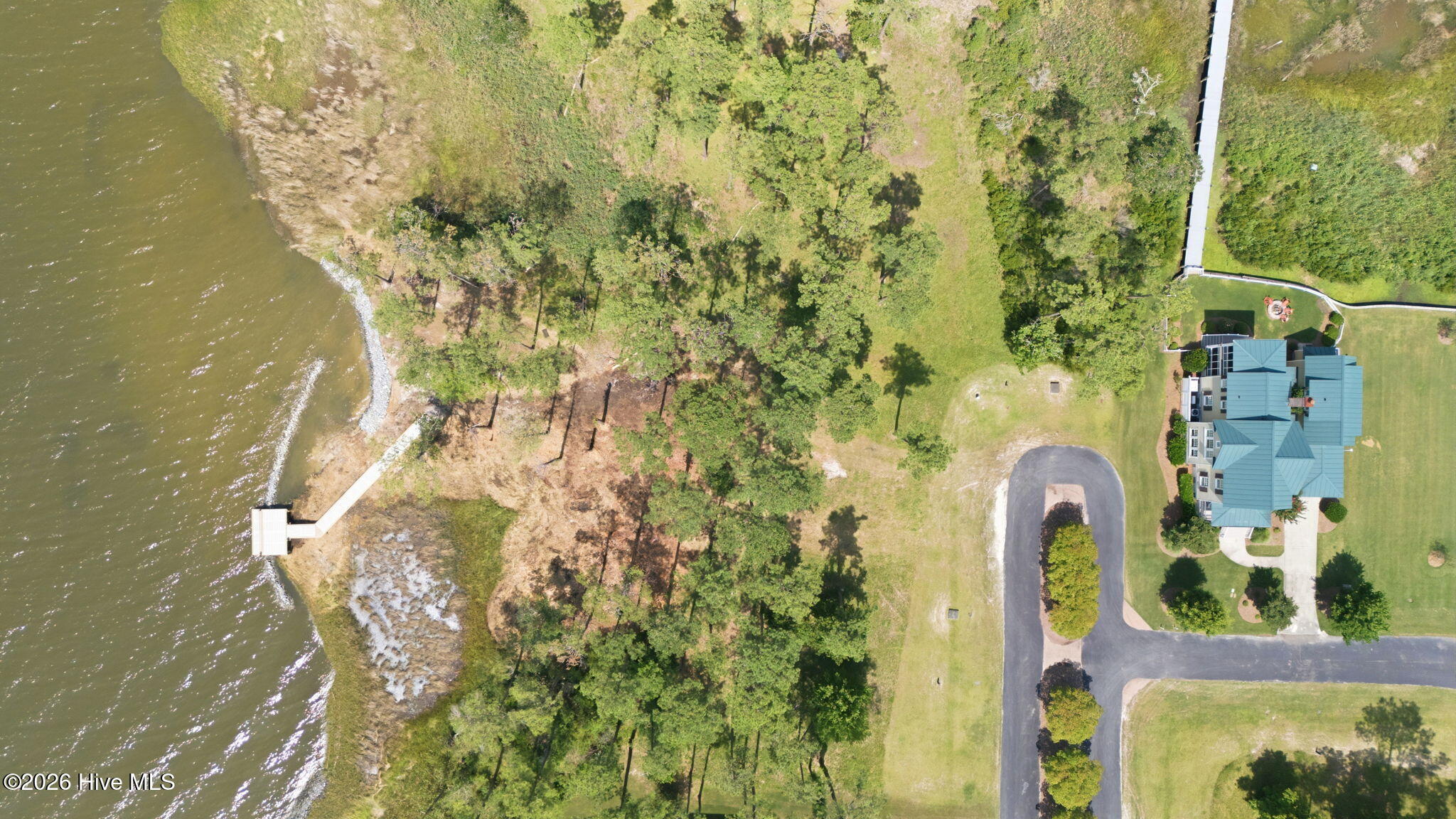 238 Oyster Point Road Oriental, NC 28571 - Photo 2 of 32