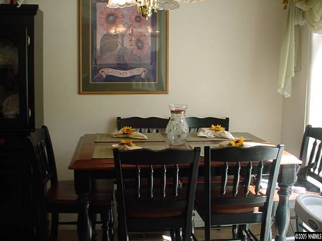 3225 Kingsview Court Reno, NV 89512 - Photo 4 of 8 Photo 4