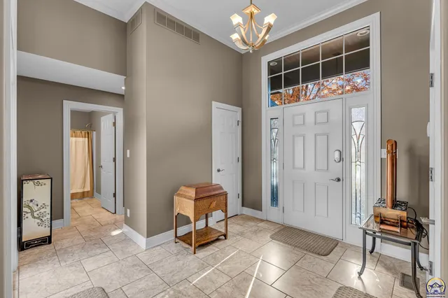 $494,900 | 2240 Southwest Millers Glen Drive, Topeka, KS 66614