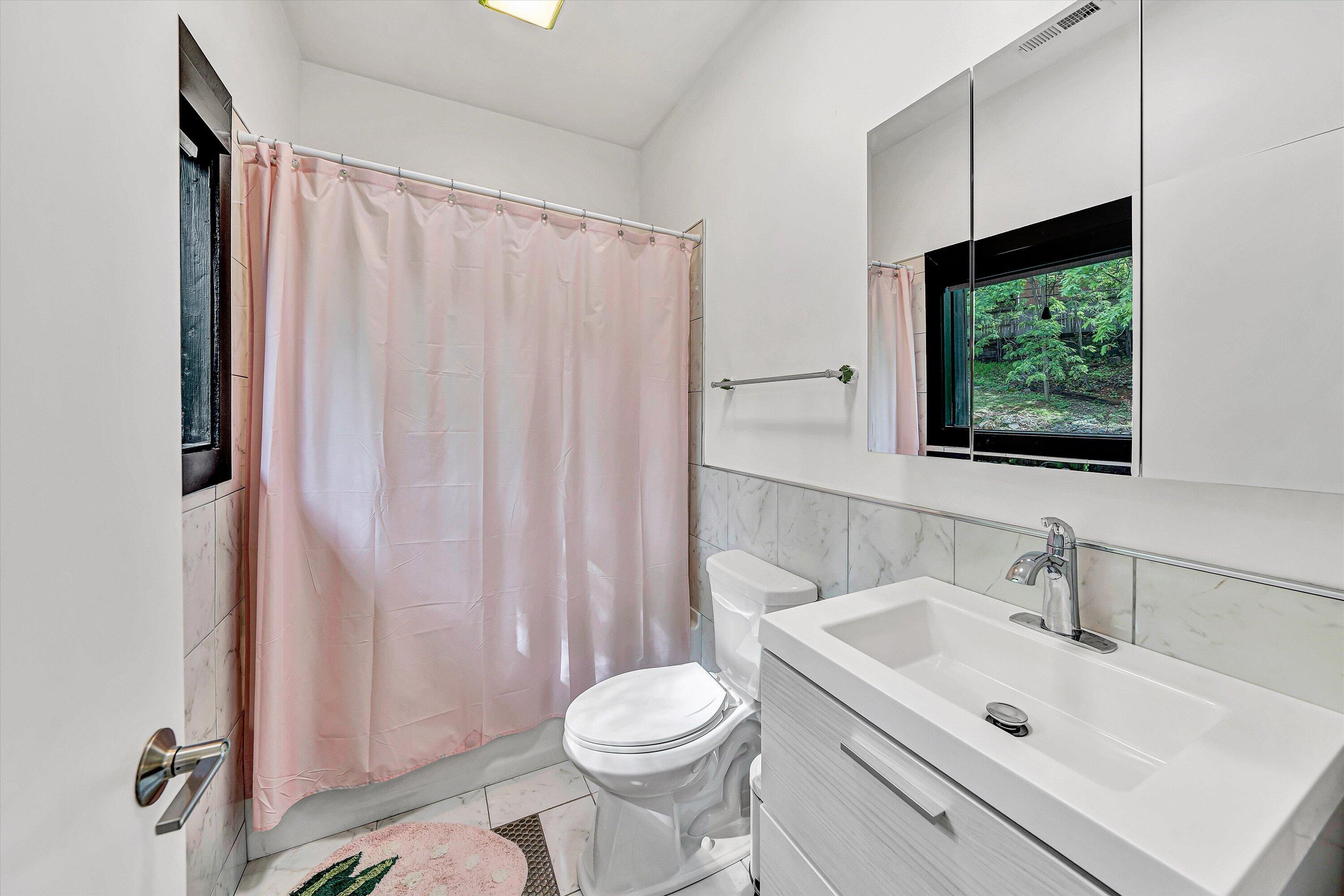 3142 West Ridge Road Southwest Roanoke, VA 24014 - Photo 34 of 58 26-DSC00064