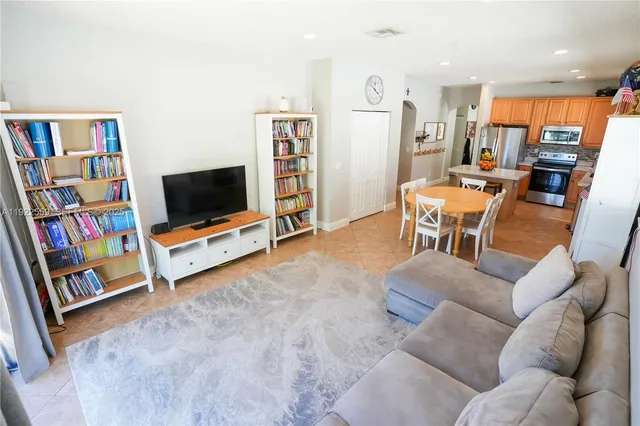 $599,000 | 2243 Southwest 134th Avenue, Miramar, FL 33027