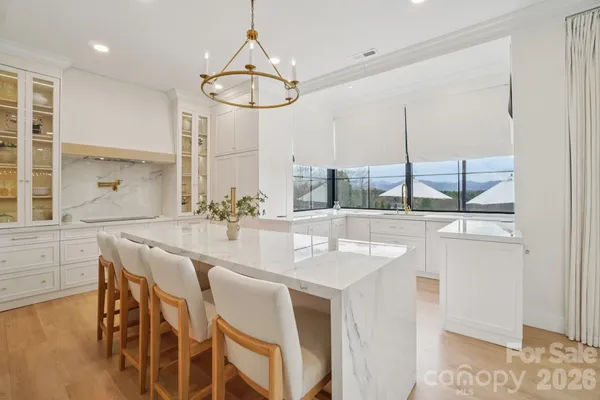 $1,899,900 | 107 Lee Lane, Mars Hill, NC 28754