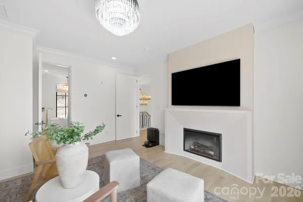 $1,899,900 | 107 Lee Lane, Mars Hill, NC 28754