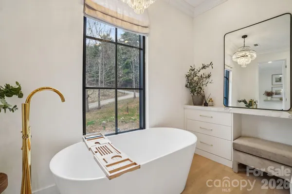 $1,899,900 | 107 Lee Lane, Mars Hill, NC 28754