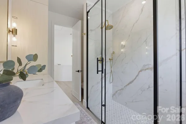 $1,899,900 | 107 Lee Lane, Mars Hill, NC 28754