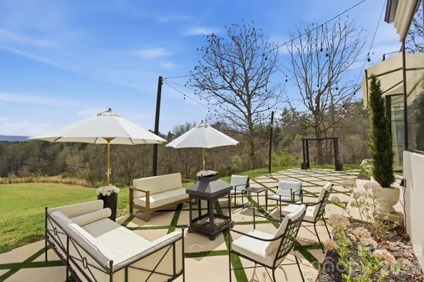 $1,899,900 | 107 Lee Lane, Mars Hill, NC 28754