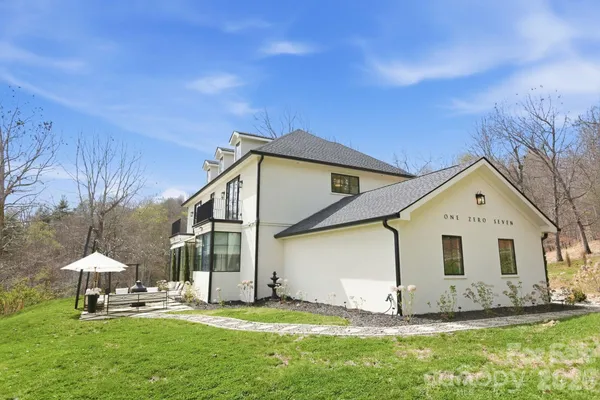 $1,899,900 | 107 Lee Lane, Mars Hill, NC 28754