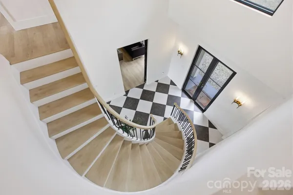 $1,899,900 | 107 Lee Lane, Mars Hill, NC 28754