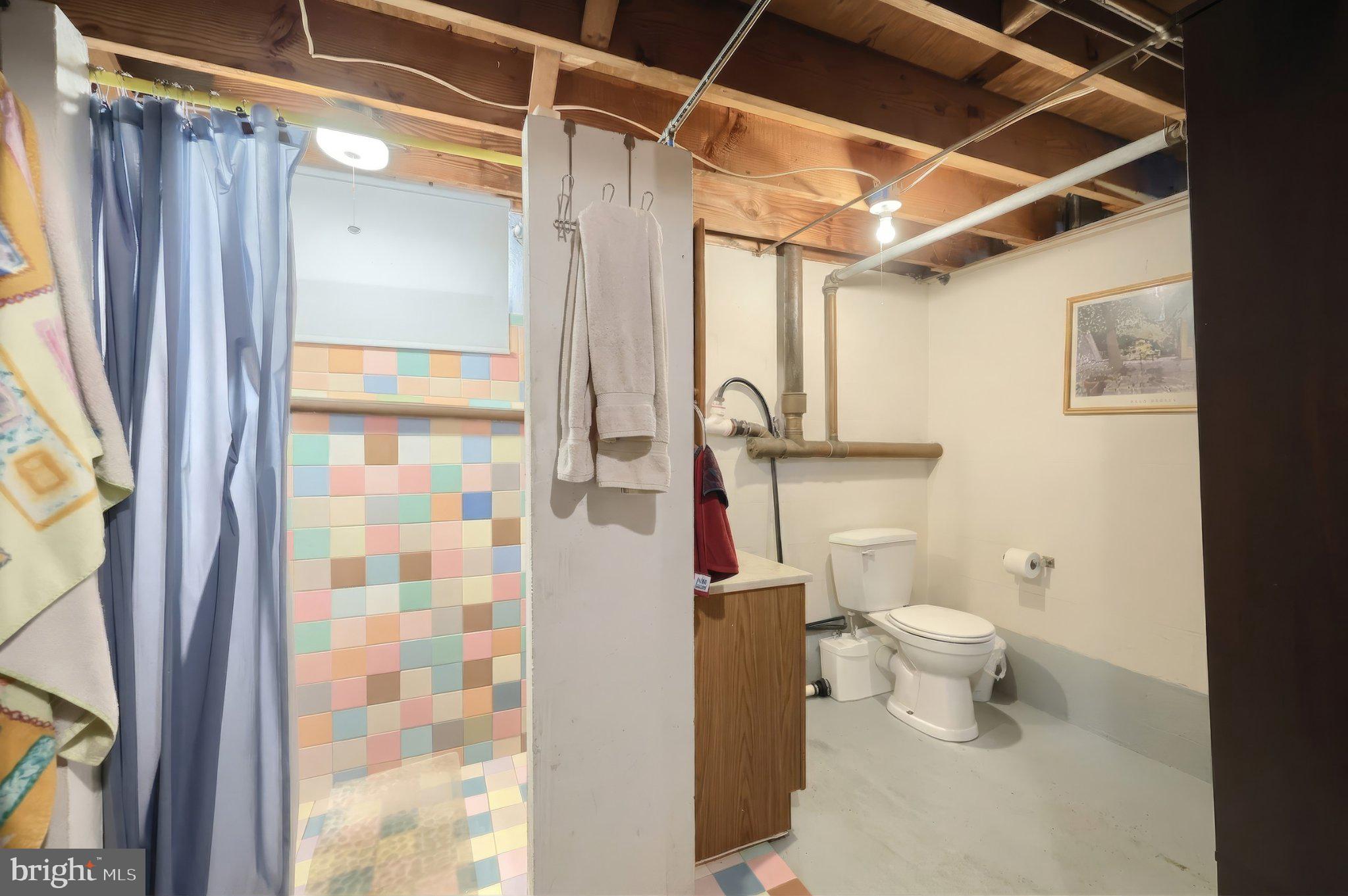 2208 Grandview Road Hanover, PA 17331 - Photo 30 of 39 a bathroom with a toilet and a shower