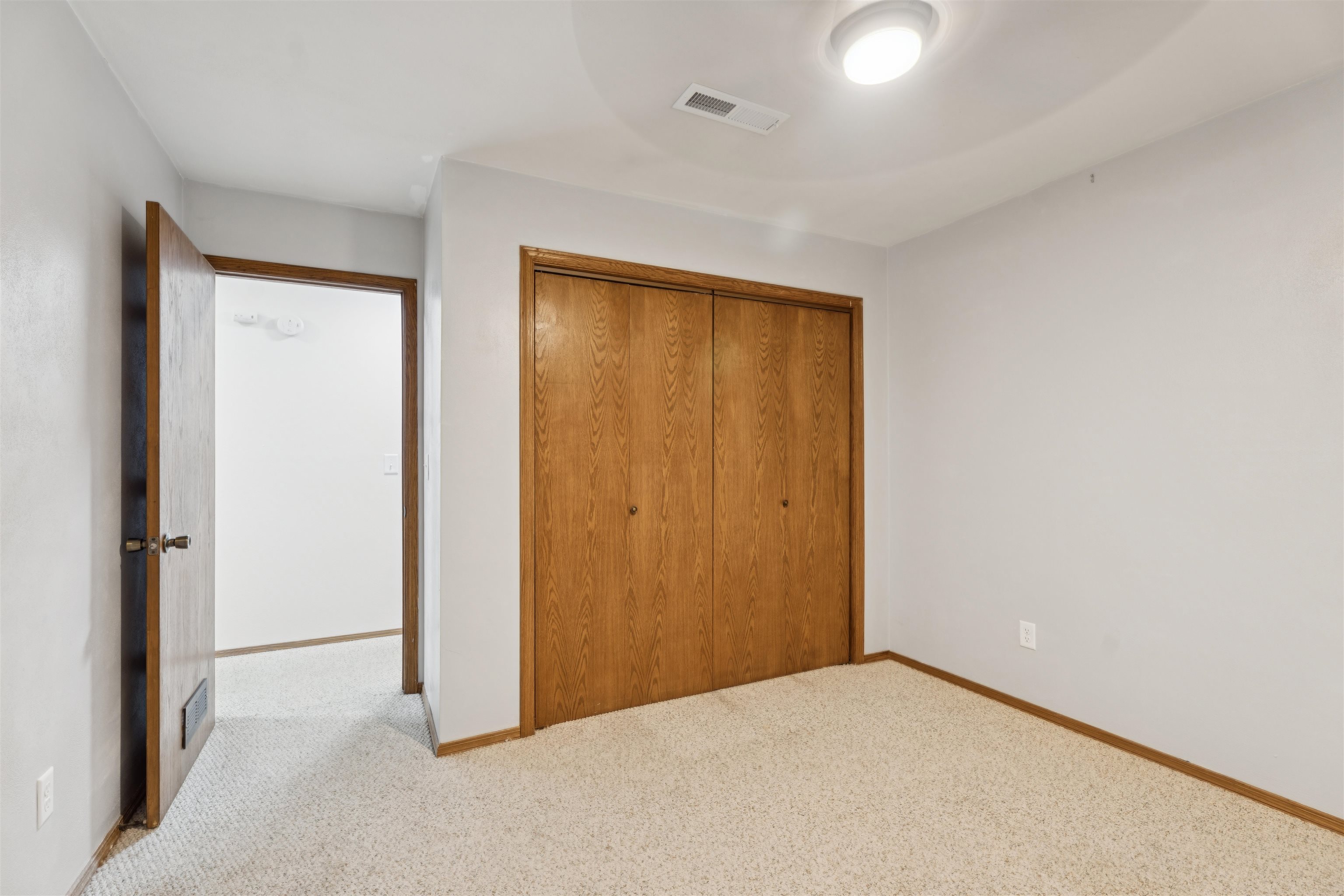 2490 Stroebe Island Drive Appleton, WI 54914 - Photo 14 of 27