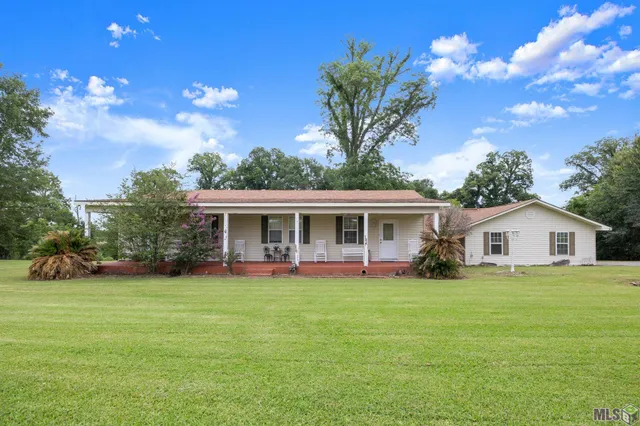 $264,500 | 1602 Valverda Road, Maringouin, LA 70757